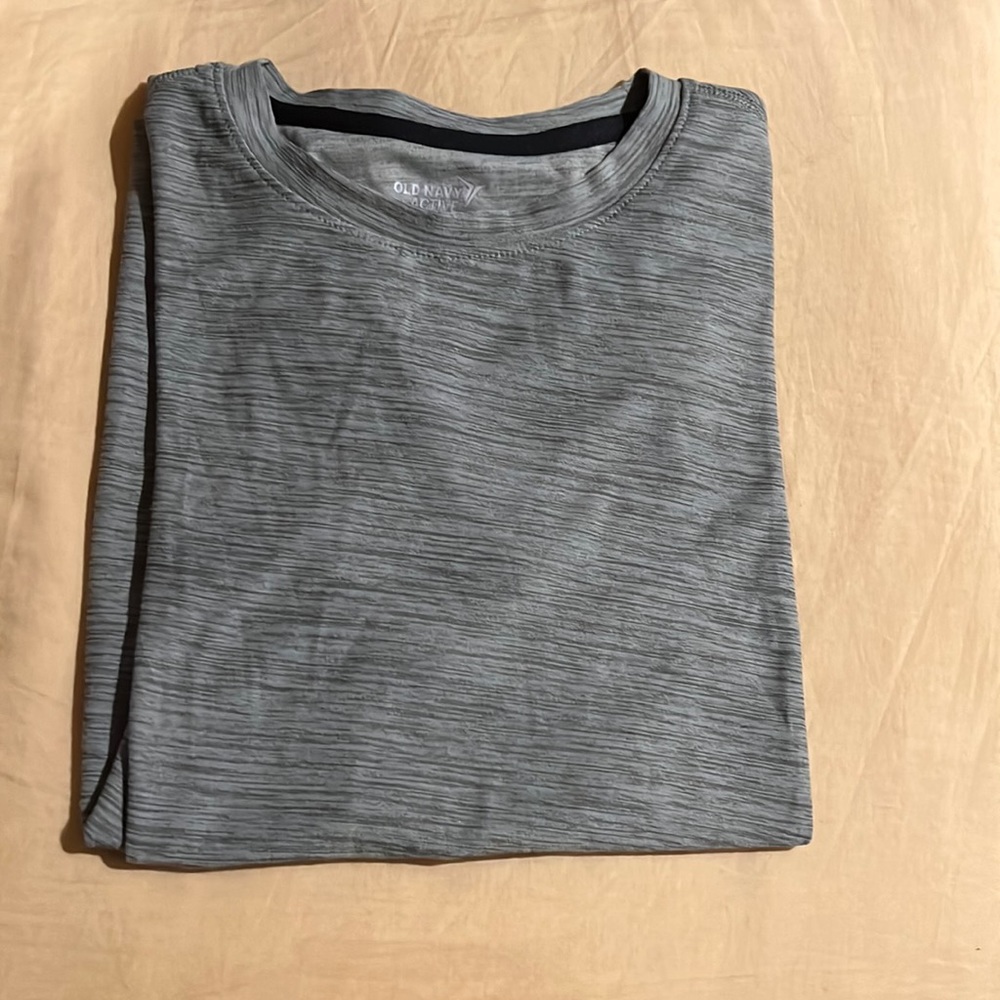 Old Navy Active boys large 10/12 breathe on short sleeve shirt